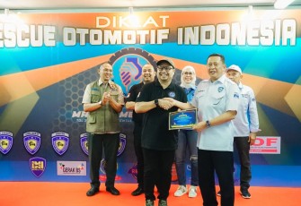 Bamsoet dalam penutupan Diklat Rescue Otomotif Indonesia (ROI) Angkatan I-2023, di Sentul International Circuit, Kabupaten Bogor, Kamis (30/3/23).
