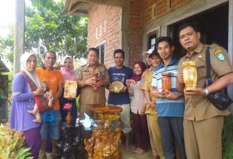 Karya Seni Olahan Kayu 