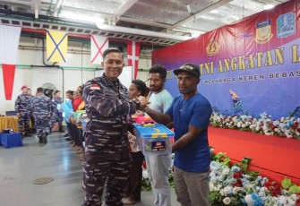 Danlanudal Biak Hadiri Bakti Kesehatan Upaya Tekan Angka Stunting