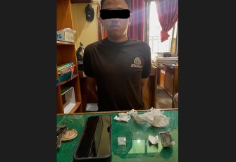 Tersangka dan barang bukti saat diamankan