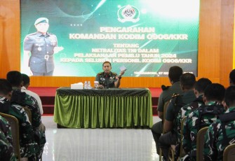 Dandim 0906/Kutai Kartanegara Tekankan Netralitas TNI Pada Prajurit Dan PNS Saat Jam Komandan