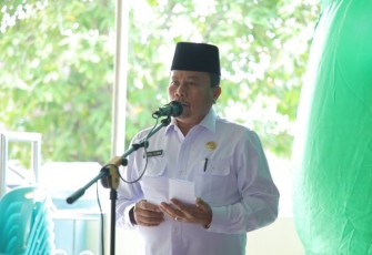 Bupati Hadiri Pengajian Akbar Di Mesjid Al Hidayah Desa Pulo Bandring