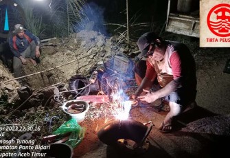 PDAM Tirta Peusada Aceh Timur saat Lakukan Perbaikan dan Penambahan Tekanan Debit Air 