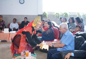Bupati Hadiri Deklarasi Dan Pelantikan Pengurus DPW Punguan Pomparan Raja Marpaung Dohot Boruna Kabupaten Asahan