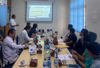 Asisten III Raf’an saat mengunjungi PT Bintara Tani Nusantara, pada Rabu (8/11)