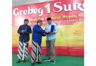 Walikota Tangerang Selatan Hadiri Perhelatan Grebeg 1 Suro Ikatan Keluarga Gunungkidul