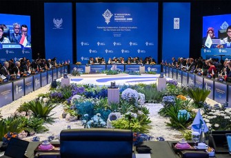 Suasana Pertemuan Ke-5 Tingkat Menteri AIS Forum 2023 di Bali Nusa Dua Convention Center, Nusa Dua, Kabupaten Badung, Bali, Selasa (10/10/2023). MEDIA CENTER KTT AIS 2023/M Agung Rajasa/rwa.