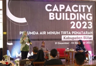 Bupati Blitar Rini Syarifah Berikan Pengarahan ke Jajaran Perumda Tirta Penataran Kabupaten Blitar