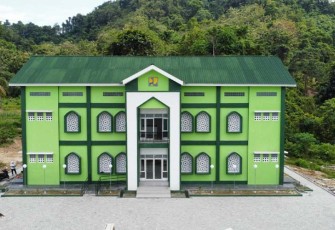 Rusun untuk santri Pondok Pesantren (Ponpes) Nahdlatul Tholibin di Desa Lanto Jaya, Kecamatan Poso Pesisir, Kabupaten Poso. 
