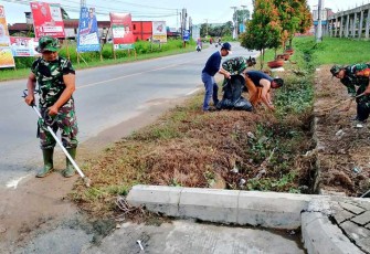 Sinergitas Tiga Pilar Kecamatan Loa Janan saat Jaga Kebersihan Lingkungan