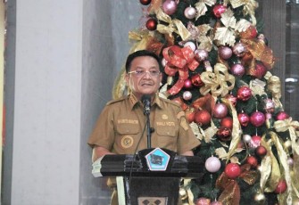 Walikota Bitung saat menghadiri pelantikan anggota PPS Pemilihan Umum Tahun 2024 Kota Bitung