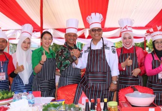 Lomba Masak Nasi Goreng dalam Memeriahkan HUT RI Ke-78