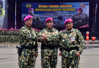 Danlantamal V saat Hadiri Upacara HUT ke-78 Korps Marinir