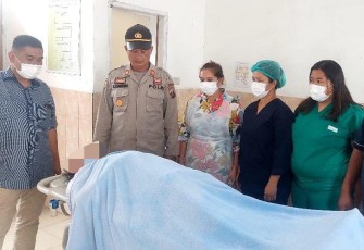 Meski telah dilakukan pertolongan, korban akhirnya meninggal dunia di Rumah Sakit