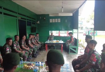 Satgas Yonarmed 1 Kostrad saat Terima Kunjungan Tim Wasops Mabesad