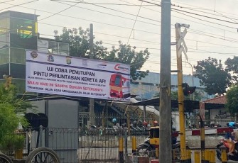 Perlintasan kereta api Pasar Minggu, Jakarta Selatan