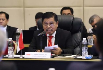 Sekjen Kemendagri Suhajar Diantoro saat memberikan sambutan pada acara The 44th Joint Indonesia-Malaysia Boundary Committee On The Demarcation And Survey Of The International Boundary Between Indonesia (Kalimantan Utara & Kalimantan Barat) and Malaysia (Sabah & Sarawak).
