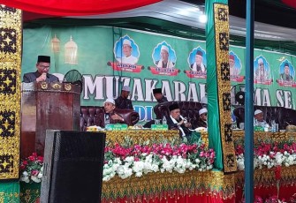 Pj Bupati Aceh Timur Ir. Mahyuddin, M.Si saat Buka Acara Muzakarah Ulama se Aceh ke-XII