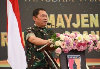 Pangdam V/Brawijaya, Mayjen TNI Rafael Granada Baay 