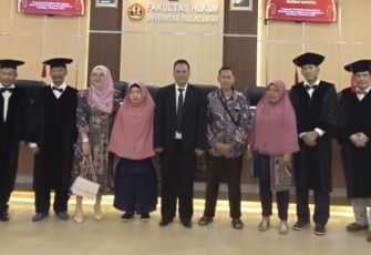 Sidang Promosi Doktor di gedung Komar Kantaatmadja, Program Pascasarjana FH Unpad, Bandung, Senin (5//2/24)