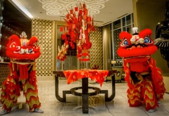 Aksi Barongsai Hotel Ciputra World Surabaya