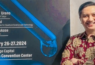 Dr Arif Nur Muhammad Ansori MSi saat menghadiri The 11th Takeda Science Foundation Symposium on PharmaScience di Knowledge Capital Congrès Convention Center, Osaka, Jepang