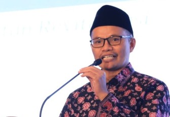 Direktur Urusan Agama Islam Adib