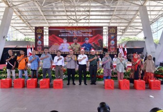 Deklarasi damai wilayah Sulawesi Selatan di lapangan Karebosi Makassar 