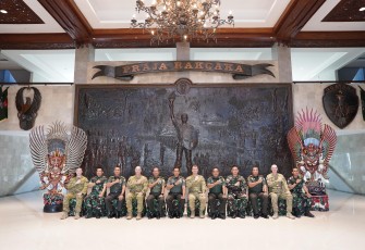 Pangdam IX/Udayana Terima Kunjungan AD Australia