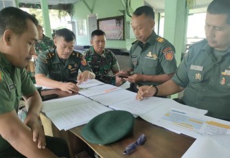 'English Course' Perwira Putra Yudha 