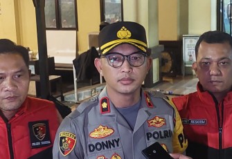 Kapolsek Tambora Polres Metro Jakarta Barat, Kompol Donny Agung Harvida 