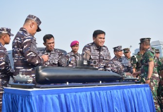 Panglima Kolinlamil Dampingi Cek Kesiapan Rangkaian Acara HUT TNI le-79 Tahun di Monas 