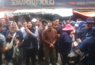 Windra Ramli Ngobrol Langsung Dengar Aspirasi dan Keluhan Pedagang