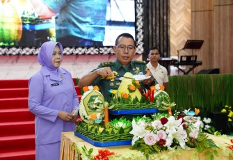 Kapuskes TNI Pimpin Syukuran HUT ke-56 Puskes TNI