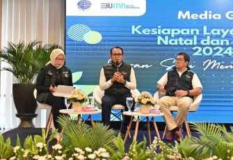 Dirut ASDP Heru Widodo saat menyampaikan pemaparan di Jakarta 
