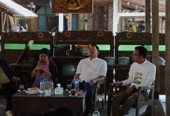 Pasangan calon gubernur dan wakil gubernur Jawa Timur dari Partai Kebangkitan Bangsa (PKB), Luluk Nur Hamidah dan Lukmanul Hakim