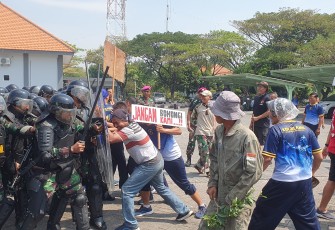 Satlinlamil 2 Surabaya Gelar Latihan Penanggulangan Huru Hara 