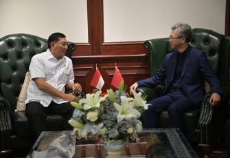 Menhan Sjafrie Menerima Dubes China Wang