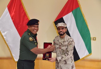 Kunjungan Irjen TNI ke Kementerian Pertahanan UEA Perkuat Kerja Sama Bilateral