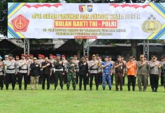 Foto Bersama usai Apel Gabungan Bulan Bakti TNI–Polri Tahun 2024