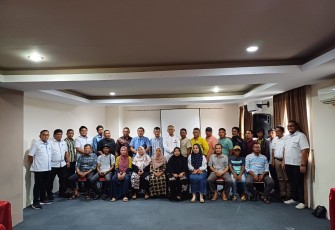 Kabid Koperasi UKM Tapsel saat Hadiri Pertemuan PTPN IV Regional I dengan KSS