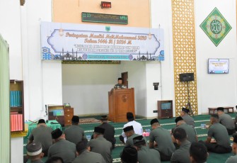 Pangdam XVIII/Kasuari, Mayjen TNI Haryanto, S.I.P., M.Tr.(Han)., dalam sambutannya saat menghadiri peringatan Maulid Nabi Muhammad Shalallahu ‘Alaihi Wasallam 1446 Hijriah/2024 Masehi, di Masjid Istiqlal Kodam XVIII/Kasuari, Trikora, Arfai 1, Manokwari, Papua Barat, pada Kamis (19/9/2024)