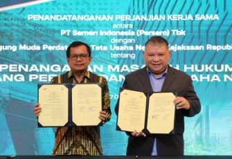 Penandatanganan Perjanjian Kerja Sama JAM DATUN dan PT Semen Indonesia Dukung Pembangunan Infrastruktur Nasional