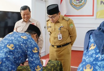 Penandatanganan Perjanjian Kinerja Eselon III dan IV 
