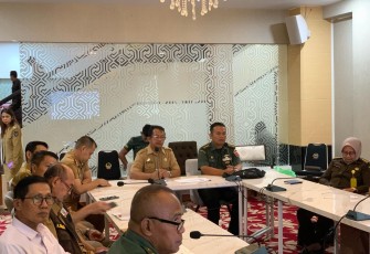 Rakor pengendalian Inflasi daerah secara virtual, bertempat di Baruga Lounge, Lantai 1 Gedung A, Kantor Gubernur Sulsel, Jl. Urip Sumoharjo, Kota Makassar. Senin, (5/02/2024).