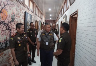Kajati Bali Melakukan Sidak Beberapa Kejaksaan Negeri