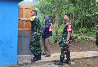Kadispenad Brigjen TNI Kristomei Sianturi, S.Sos., M.Si (Han) jauh – jauh dari Jakarta meninjau langsung lokasi pelaksanaan TNI Manunggal Membangun Desa (TMMD) Reguler ke- 119 di wilayah Kodim 0729 Bantul, Kamis (07/03/2024)