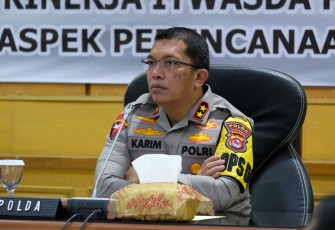 Kapolda Banten Irjen Pol Abdul Karim pimpin pembukaan Taklimat Awal Audit Kinerja Itwasda Polda Banten Tahap I T.A 2024 Aspek Perencanaan dan Perorganisasian bertempat di Rupatama Polda Banten pada Kamis (07/03)
