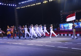 Memasuki Harbour Phase hari ketiga, Prajurit KRI Sultan Iskandar Muda-367 (KRI SIM-367) mengikuti berbagai kegiatan Latma Multilateral Naval Exercise (MNE) Milan 2024 diantaranya International Maritime Seminar (IMS) bertempat di Gedung Samudrika, Eastern Naval Command, Visakhapatnam, India, Jumat (23/02)