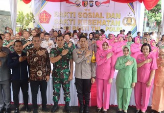 Foto Bersama usai acara